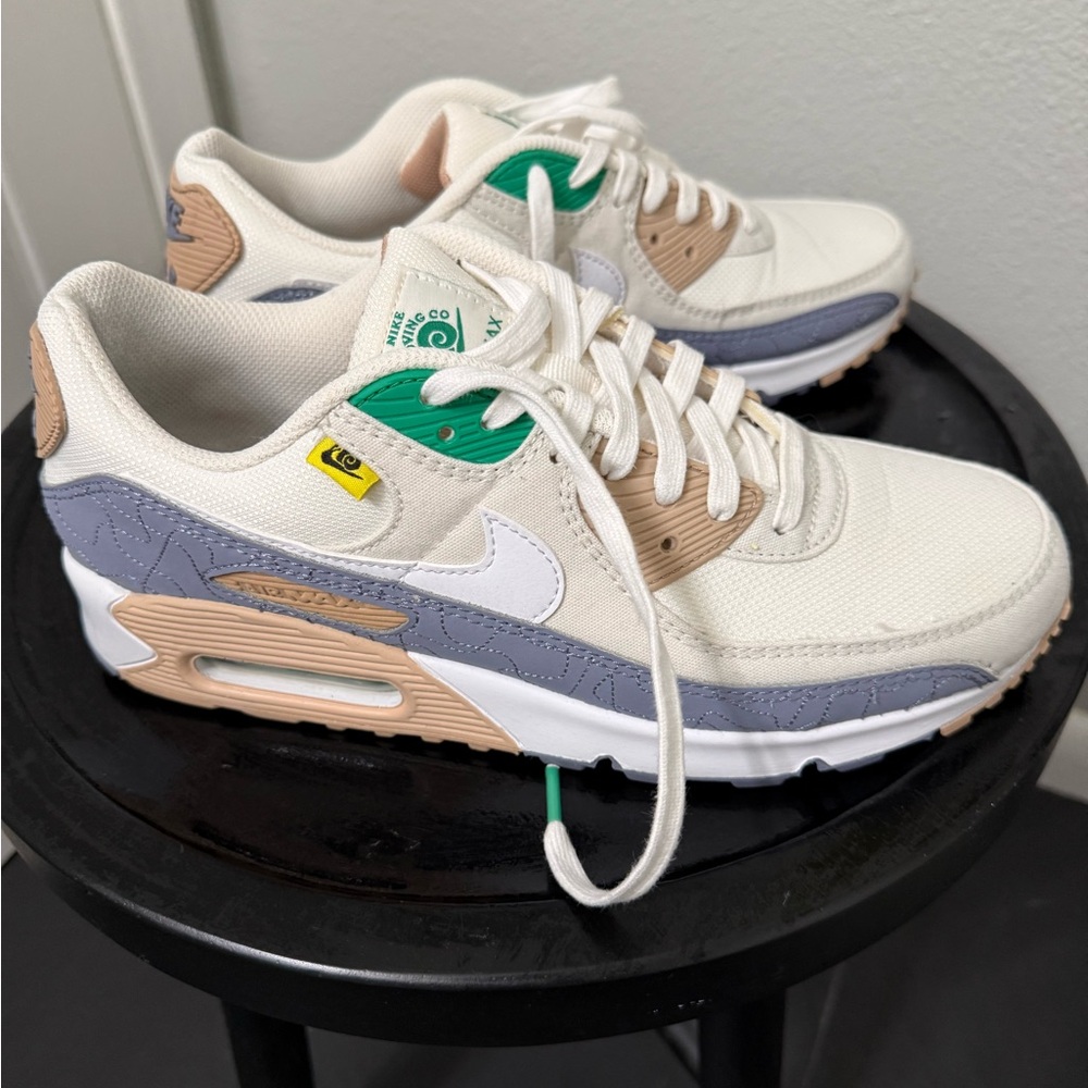 Nike AirMax White and Gray Sneakers